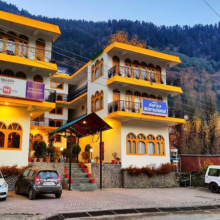 Surya International Hotel Manali Near Mall Road Dış mekan fotoğraf