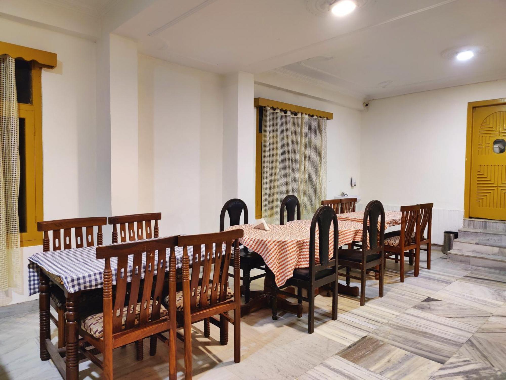 Surya International Hotel Manali Near Mall Road Dış mekan fotoğraf